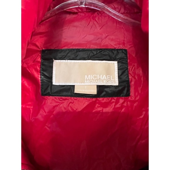 Michael Kors‎ women's Black with red lining puffer Jacket size Small - Picture 6 of 8
